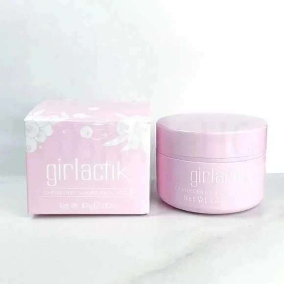 Girlactik Cranberry Sugar Face Scrub Full Size - Picture 1 of 1